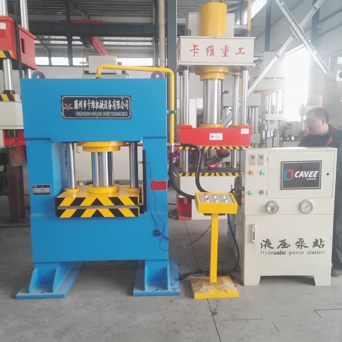 160噸龍門液壓機(jī)