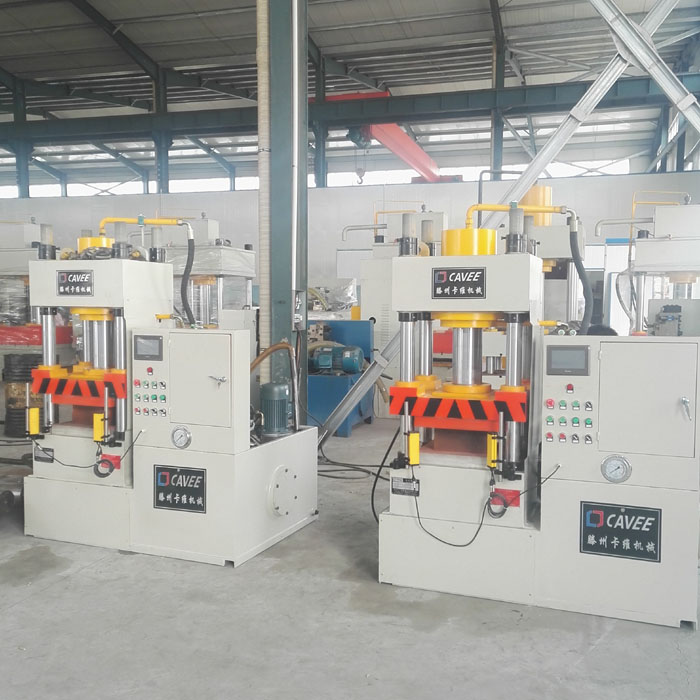 100噸四柱液壓機(jī)（帶加熱板）