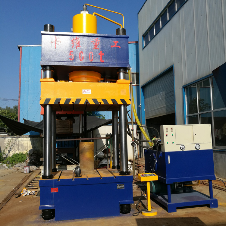 500噸電動(dòng)車(chē)頭盔成型設(shè)備